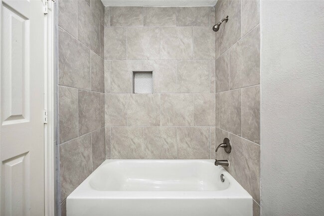 Building Photo - 7150 Mobud Dr