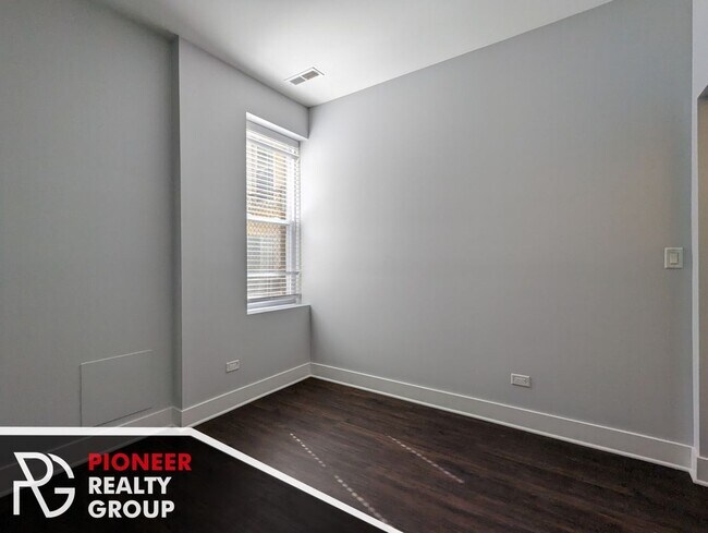 2171 W Wilson Ave Unit Garden Unit