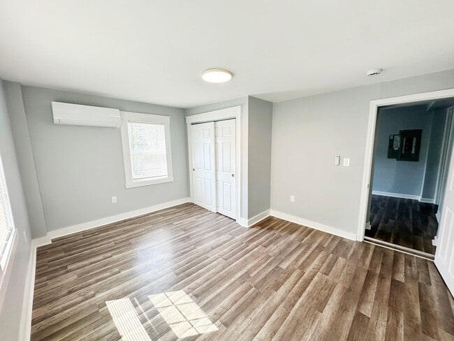 Photo - 14 Clark St Unit #3