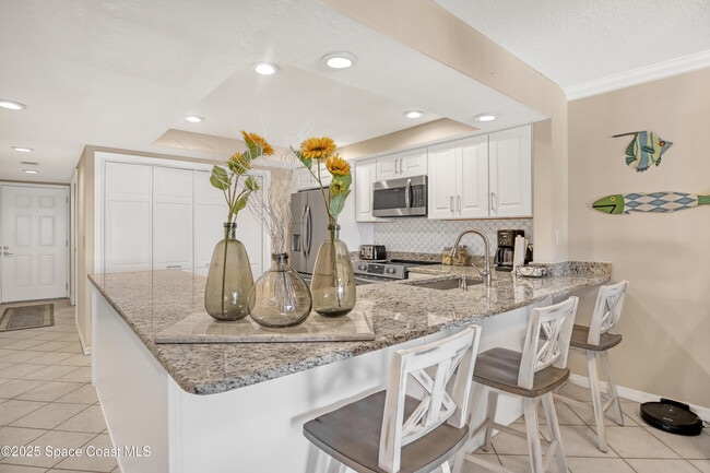 Photo - 505 N Miramar Ave Unit 403