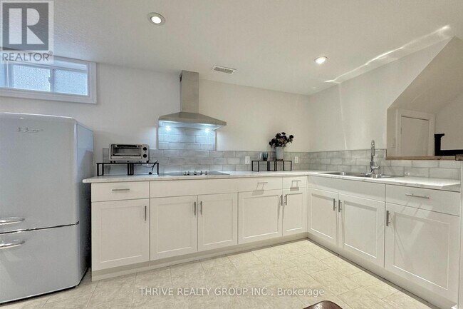 Photo - 632 Sherene Terrace