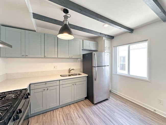 Photo - SD: 1BD/1BA Unit in City Heights with Granite Kitchen & Ceiling Fans Unit 4039