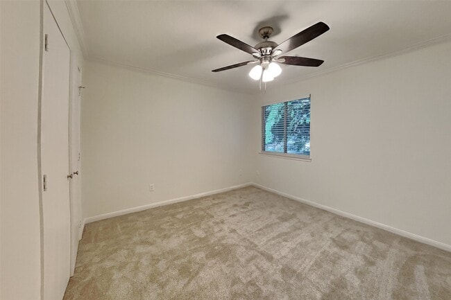 Building Photo - 32334 Summer Park Ln