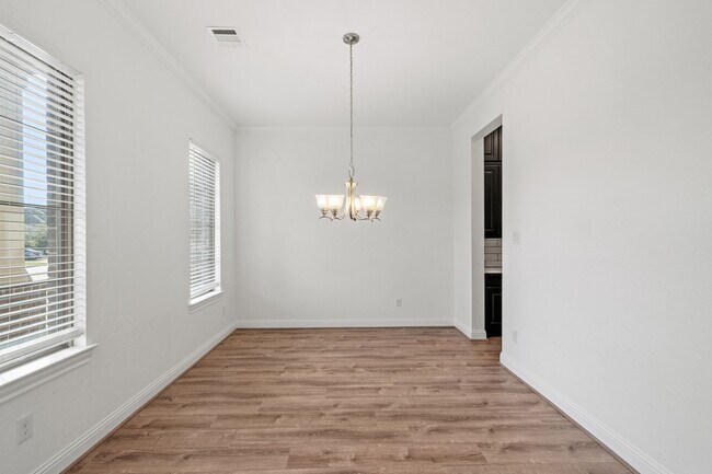 Building Photo - 18935 Wild Thornberry Dr