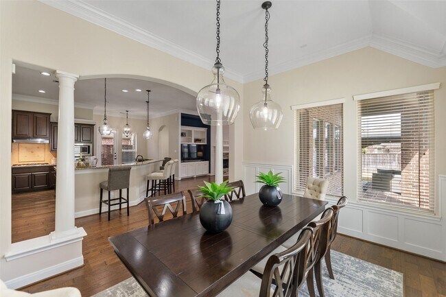 Photo - 34 Danby Place