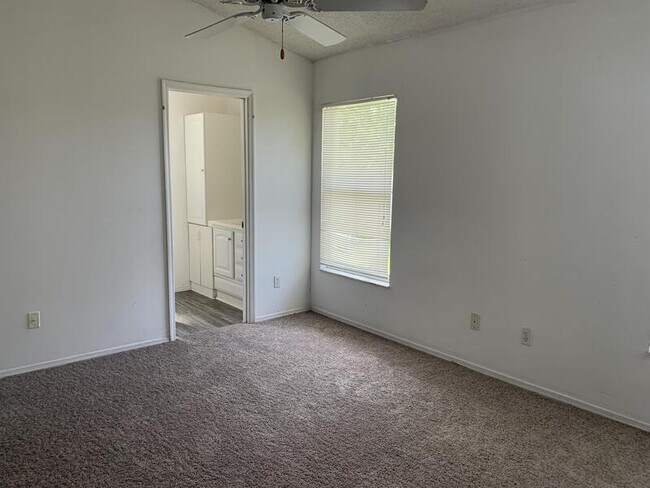 Photo - 14009 Furman Ave