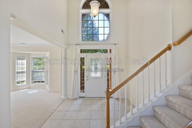 12315 Chesley Dr