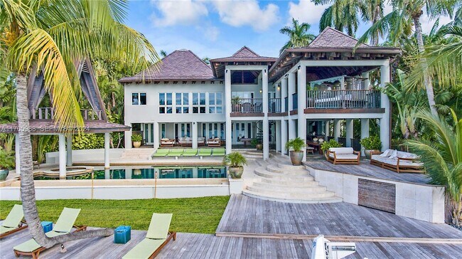 Photo - 14 W San Marino Dr