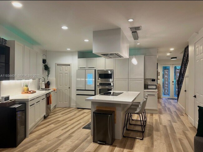 Photo - 407 SW 5th St