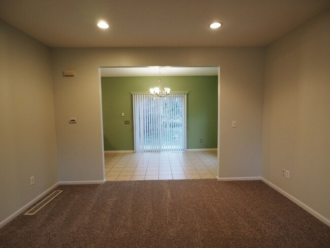 Photo - 3029 Charing Cross Rd Unit 3029