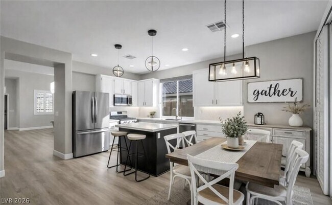 Photo - 2713 Sweet Willow Ln