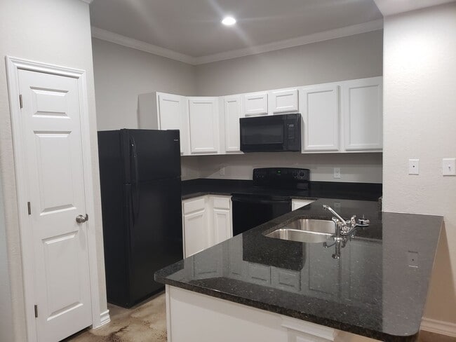 Photo - Townhome for Rent