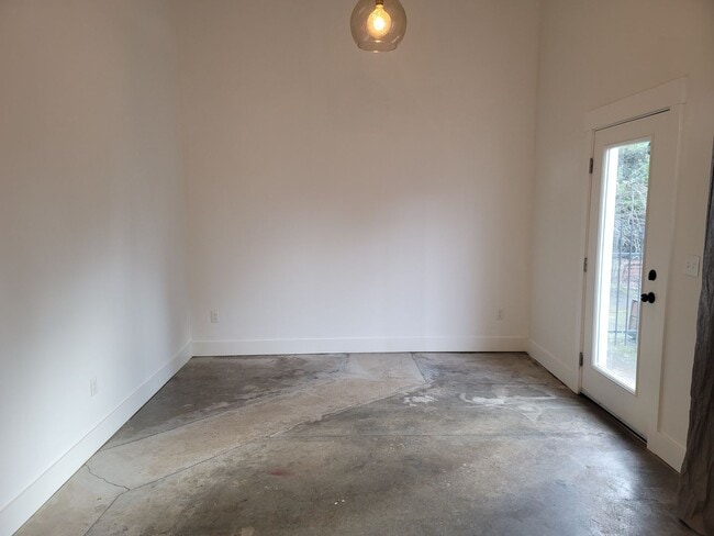 Photo - 7008 NE Rodney Ct