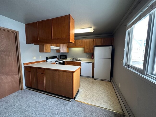 Photo - 1 BD, 1 BA Apartment Nestled Back on a Cul-de-Sac Unit 4006 #17