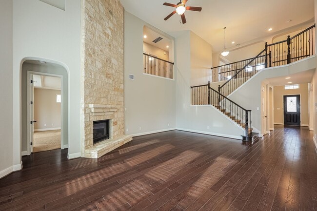 Photo - 5 Bedrooms and 3+ Living Spaces!