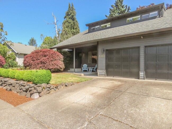 Photo - Coming Soon !!! 4 Bedroom Tualatin Home Available - Inquire today !!!