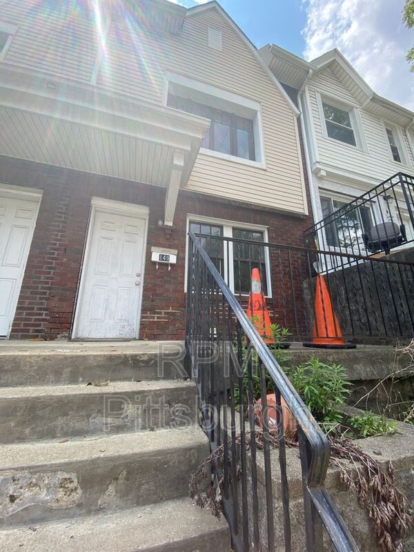 Photo - 149 Chesterfield Rd