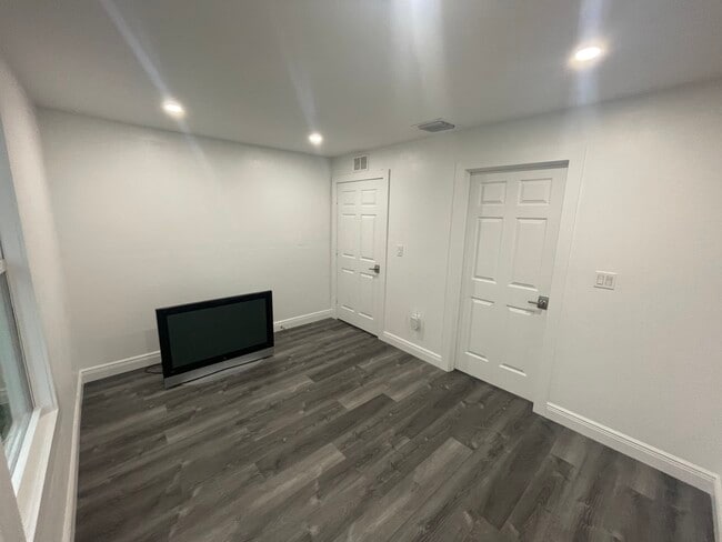 Photo - 3985 24th Ave SE