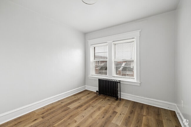 1BR, 1BA - 589SF - Primary Bedroom