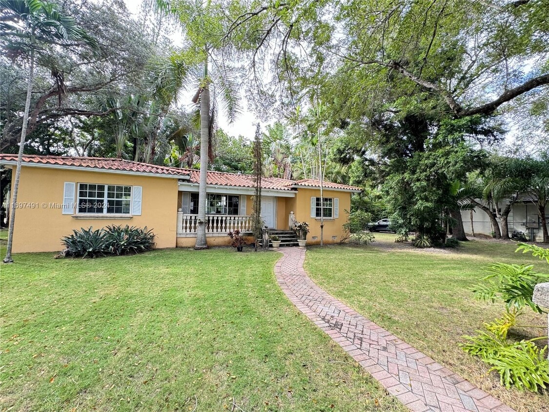 Photo - 6750 Brighton Pl (Coral Gables, FL)