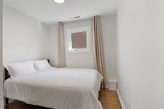 2309 Western Ave Unit 2309