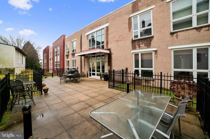 Photo - 75 Maple St Unit 108