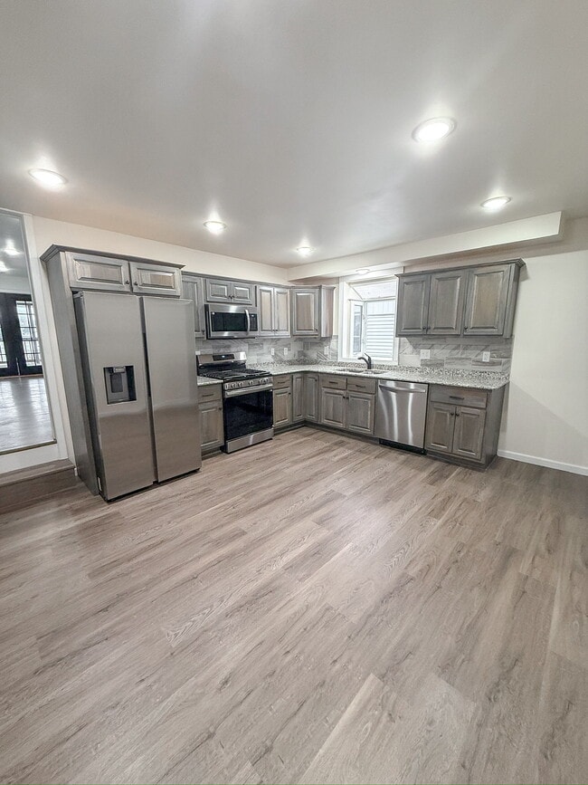 Photo - 613 Oakland Ave