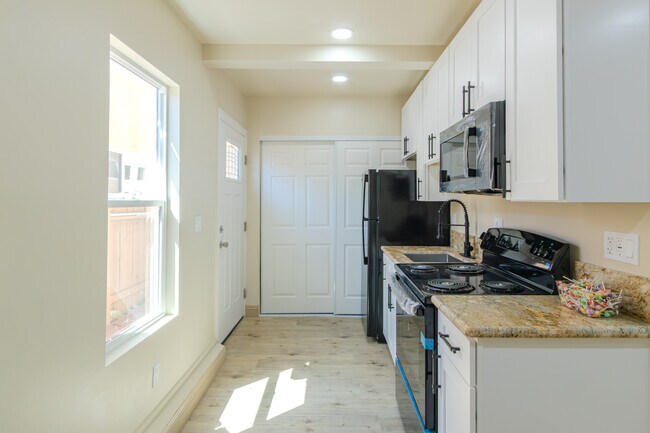 Photo - 1174 Sea Strand Ln