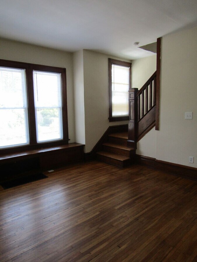 Photo - OSU 2 Bedroom Duplex Unit 2444