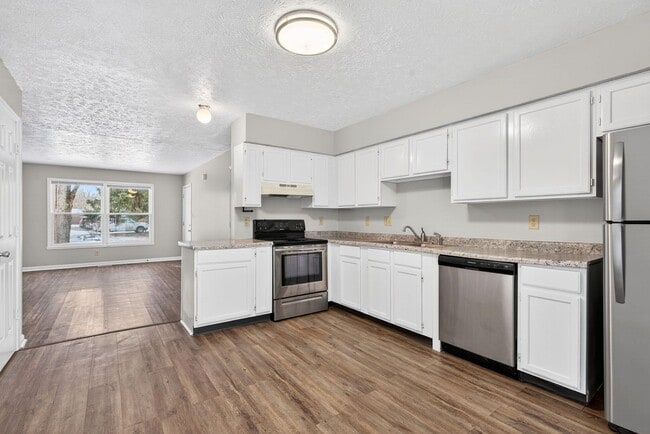 Photo - 231 Lark Dr Unit 2