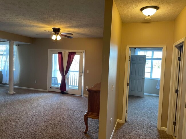 Photo - 1153 Fairman Way Unidad 203