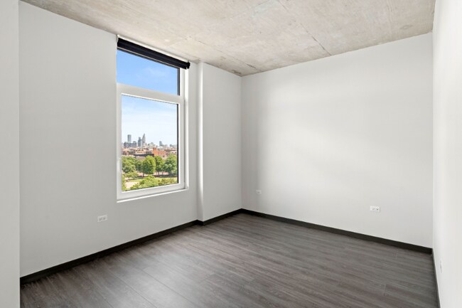 Photo - 191 N Ashland Ave