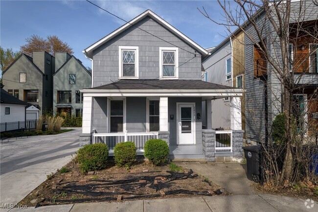 Building Photo - 2471 Tremont Ave Unit Down Rental