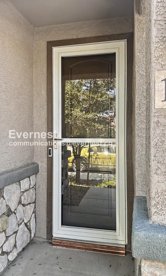 Photo - 10667 W Filbert St