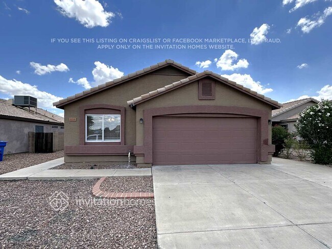 Building Photo - 3215 W Salter Dr