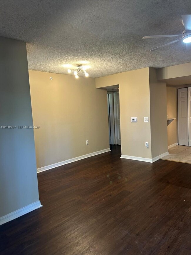 Photo - 4151 N Haverhill Rd Unidad 1514