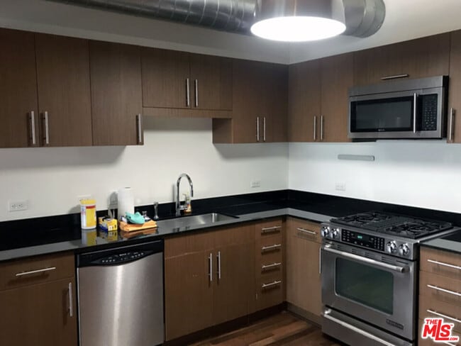 Photo - 530 S Hewitt St Unit 344