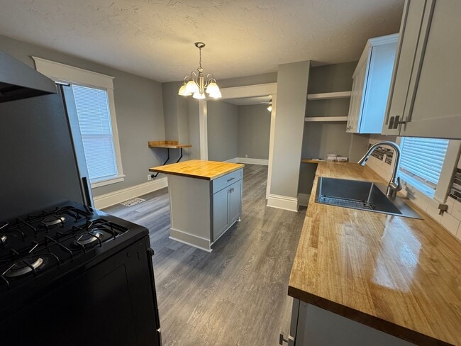 Photo - Updated 2BR Home with Reserved Parking – Moline