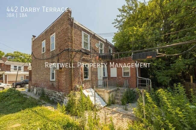 442 Darby Terrace