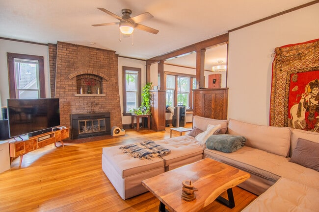 Photo - 5940 5th Ave Unit 5940