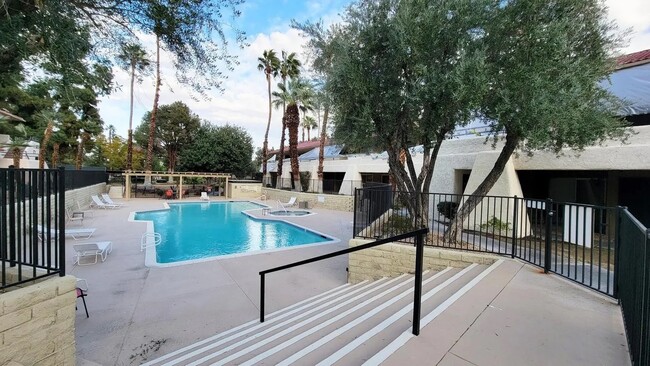 Building Photo - 2857 N Los Felices Rd