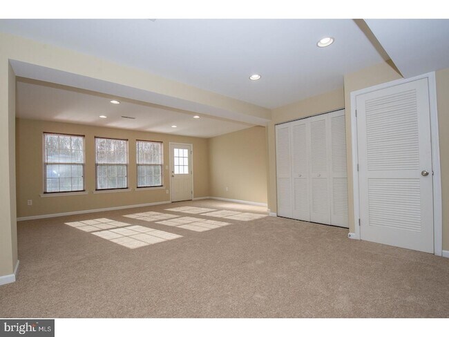 Photo - 306 Burnt Church Ct