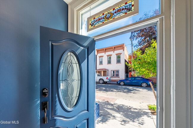 Photo - 323 2nd St Unit 1