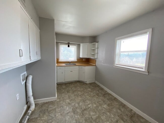 Photo - 4320 Bishop Hills Dr