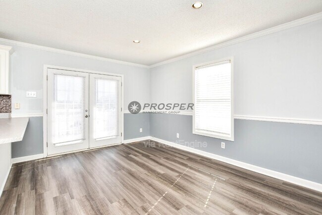 Photo - 1082 Hampton Rd