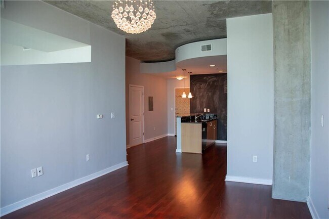 Photo - 400 W Peachtree St NW Unit 2705