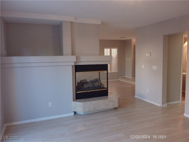 Photo - 7560 Mission Palm St