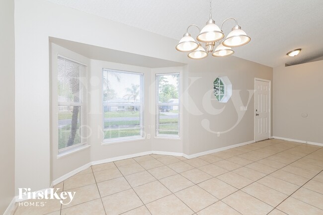 Photo - 468 Dove Dr