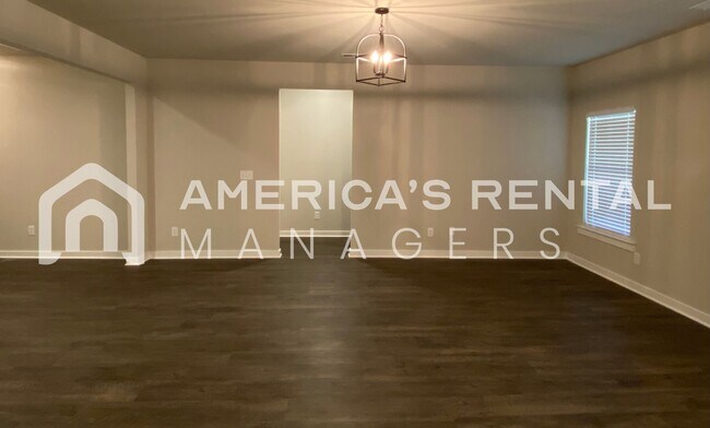 Photo - Home for Rent in Jemison, AL... Available to View with 48 Hour Notice!!!