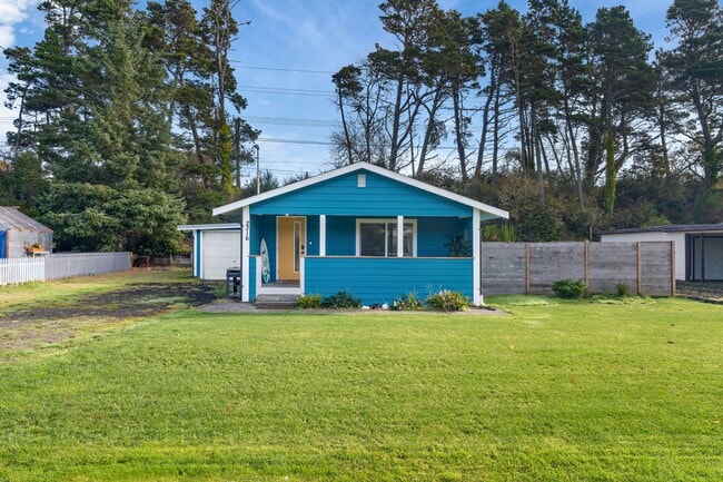 Building Photo - 2316 S Pleasant Dr